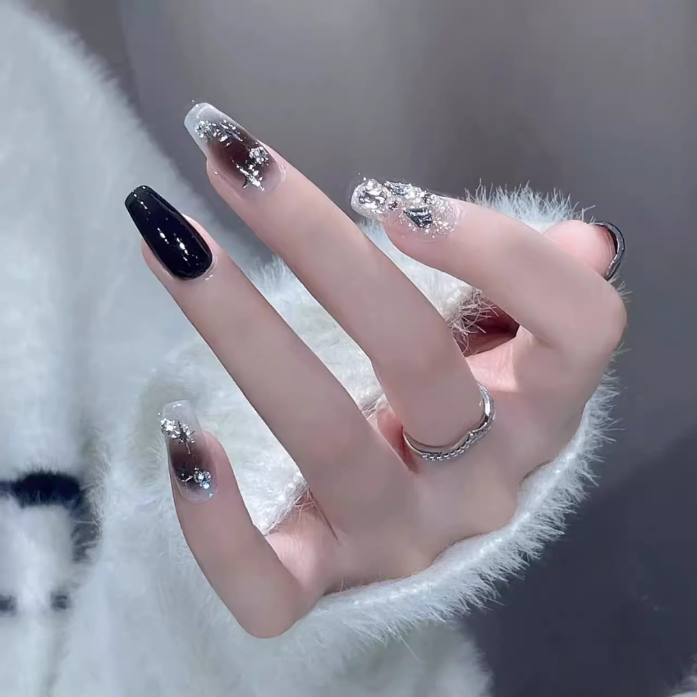 Black and Silver False Nails with Sparkling Diamonds - Set of 10